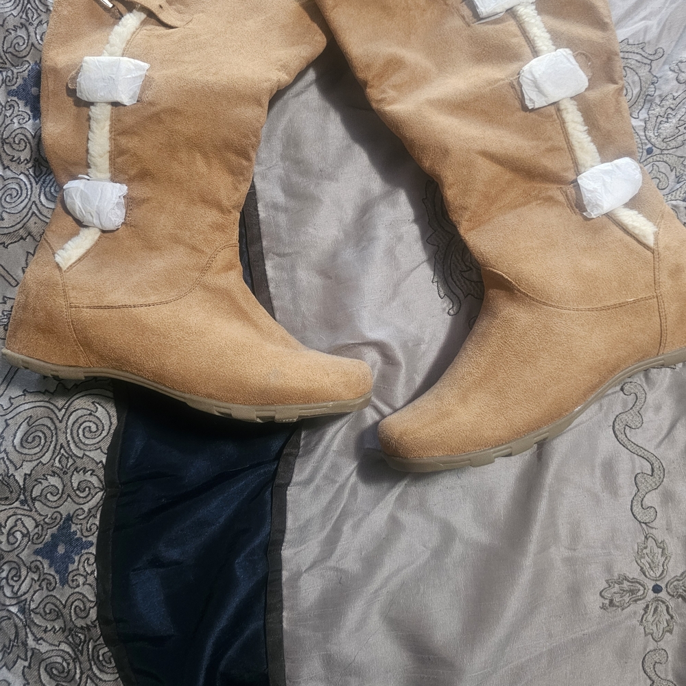 Tan Suede Women's Boots